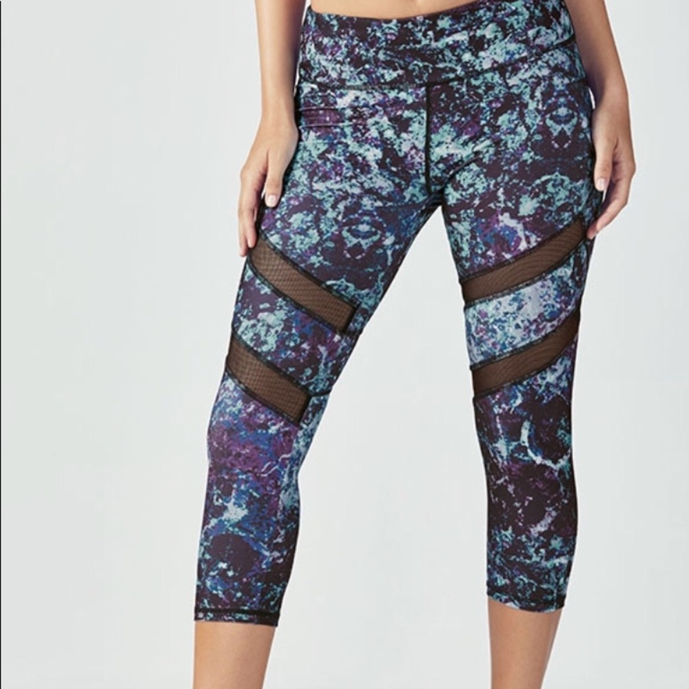 Alessia Capri - Fabletics Printed Crop Legging